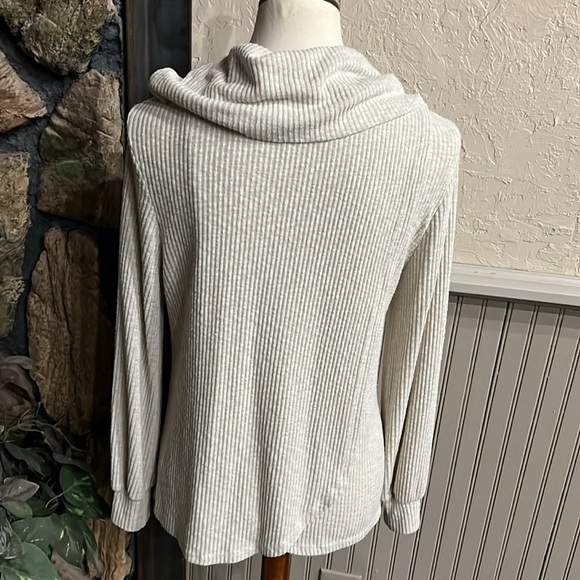 Miss Me Top - Picture 3 of 5